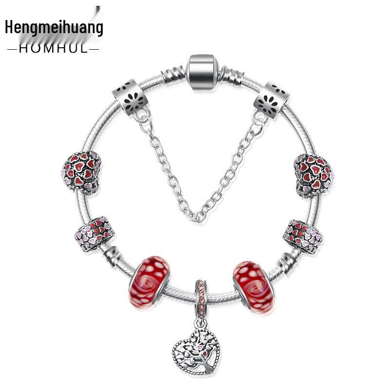 

Classic Red Rhinestone Beaded Bracelet with Christmas Bell Pendant 19cm Bracelet
