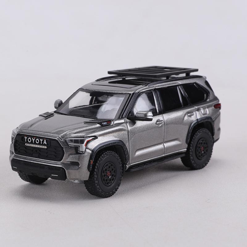 

GCD 1:64 TOYOTA Sequoia TRD PRO SUV Die-casting Alloy Car Model Toys серебряный