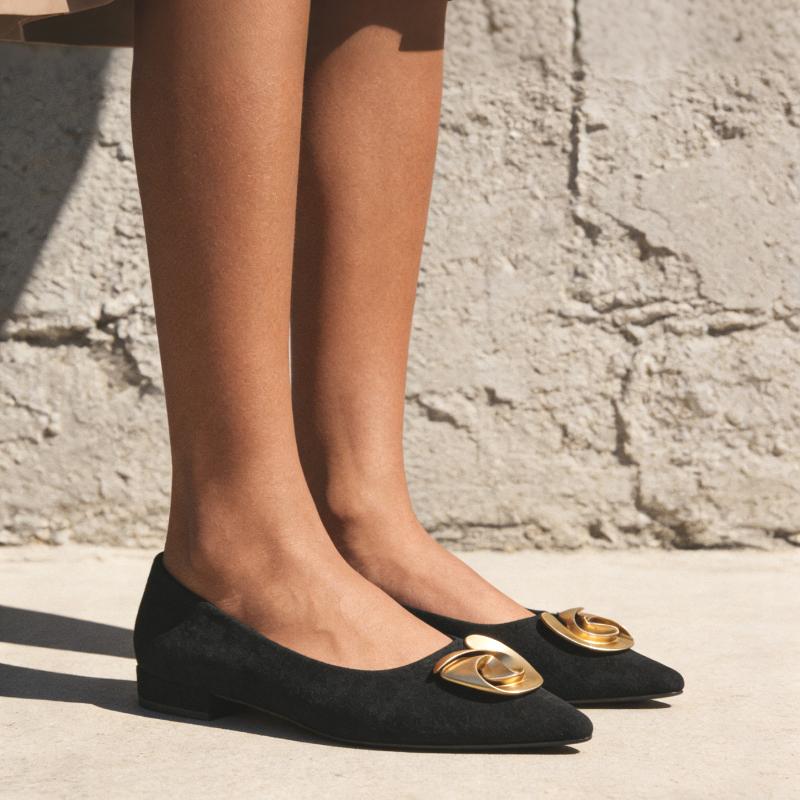 Soleist Pointed Toe Summer Women Flats Elegant Metal Flower Trend Black Luxury Female Dress Shoes Solid Work Office Footwear
