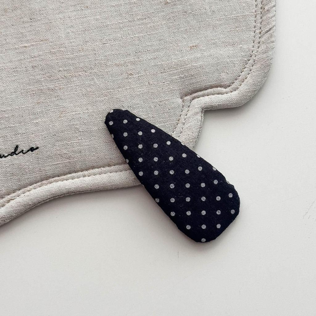 Versatile Black & White Polka Dot Triangle Hair Clip for Side Bangs & Forehead