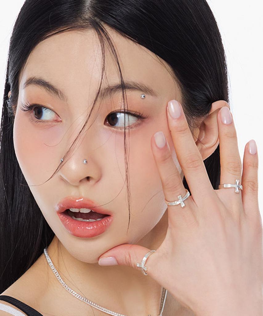 Nimbus Shine Cross Slim Ring