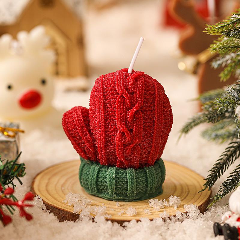 

Christmas Scented Candle Gift Set Perfume-Grade Holiday Aromas in Tree/Mitten/Snowflake Shapes Festive Home Decor Present