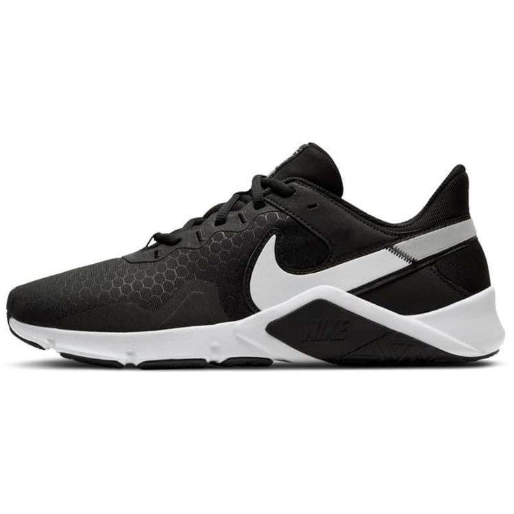 

Мужские кроссовки Nike Legend Essential 2 черные серебристо-металлик белые CQ9356-001