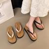 Flat flip-flops shoes for women's summer wear new fashion polka dots seaside vacation pinch feet beach cool slippers