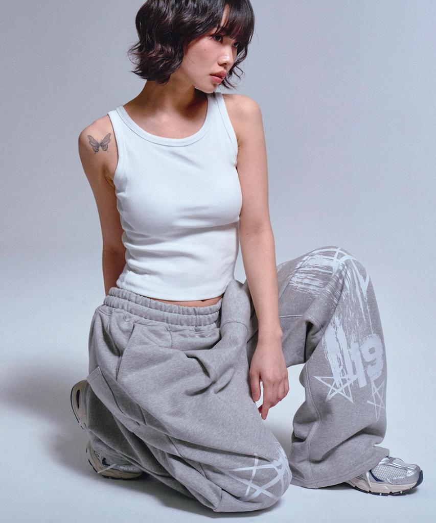 GRAVER [Unisex]Of_19 Training Pintuck Wide Pants_2Color