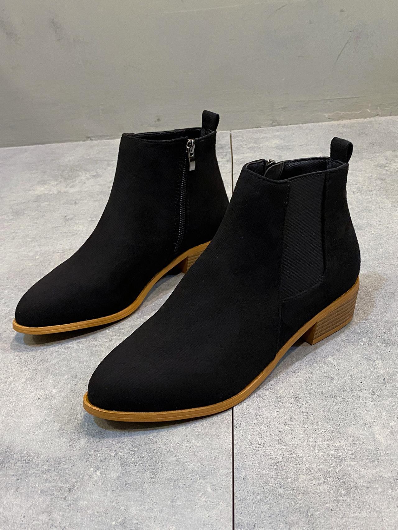 

Autumn and winter European and American plus-size mid-heeled tidal short-legged Martin boots 36 чёрный