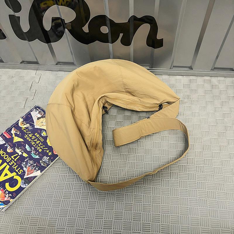 

Crossbody bag women s simple casual fashion trend large-capacity dumpling bag men s lightweight sports lazy style shoulder bag хаки