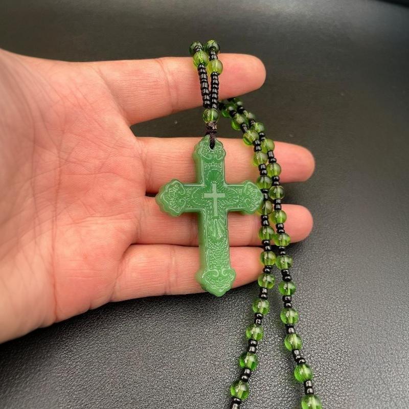 Imitation Green Jade Cross Pendant Necklace Hand-Carved High Quality Non-Irritating Jewelry for All Age Groups Gifting