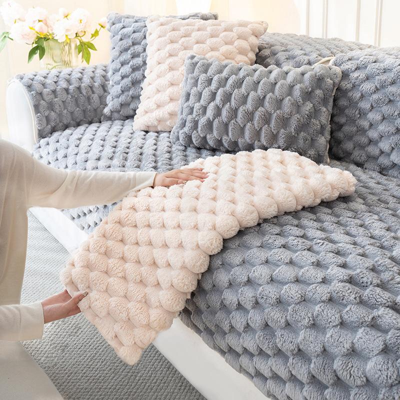 Light Luxury French Cream Wind Sofa Cushion Winter Plush Thickened Cover Non-Slip Sofa Cover Cloth Towel Seat Cushion