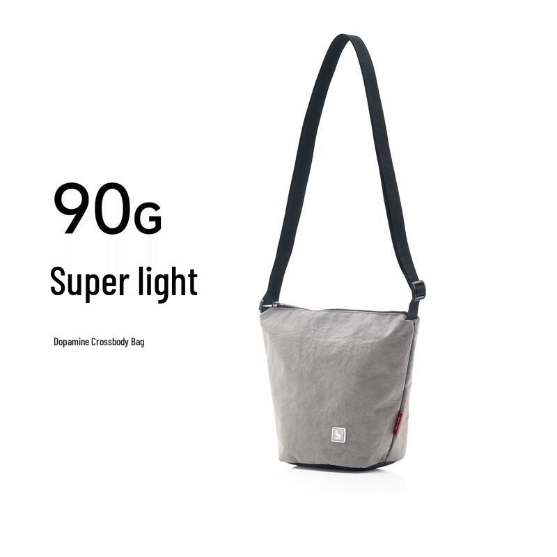 Aishiwashi Unisex Outdoor Travel Crossbody Chest Bag