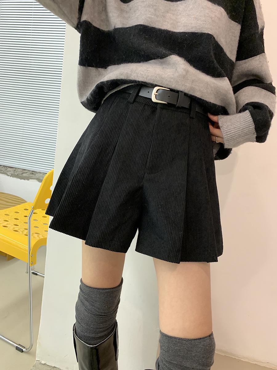 

High-Waisted Khaki Corduroy A-Line Skorts for Women - 2026 Autumn/Winter Hip-Covering Pleated Wide-Leg Style. XL чёрный