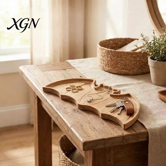 Rustic Tabletop Accessory Bat-Shaped Wooden Serving Tray, Halloween Theme Snack Dessert Platter, Kitchen Tray Decorative Storage Plate for Jewelry And