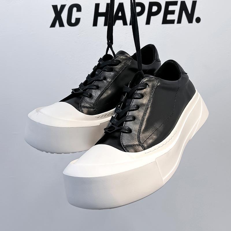 Małe białe buty, ta sama wysokość podwyższająca na grubej podeszwie dla mężczyzn i kobiet, buty derby dla par do dojazdów do pracy, buty na dużej platformie 66642-A