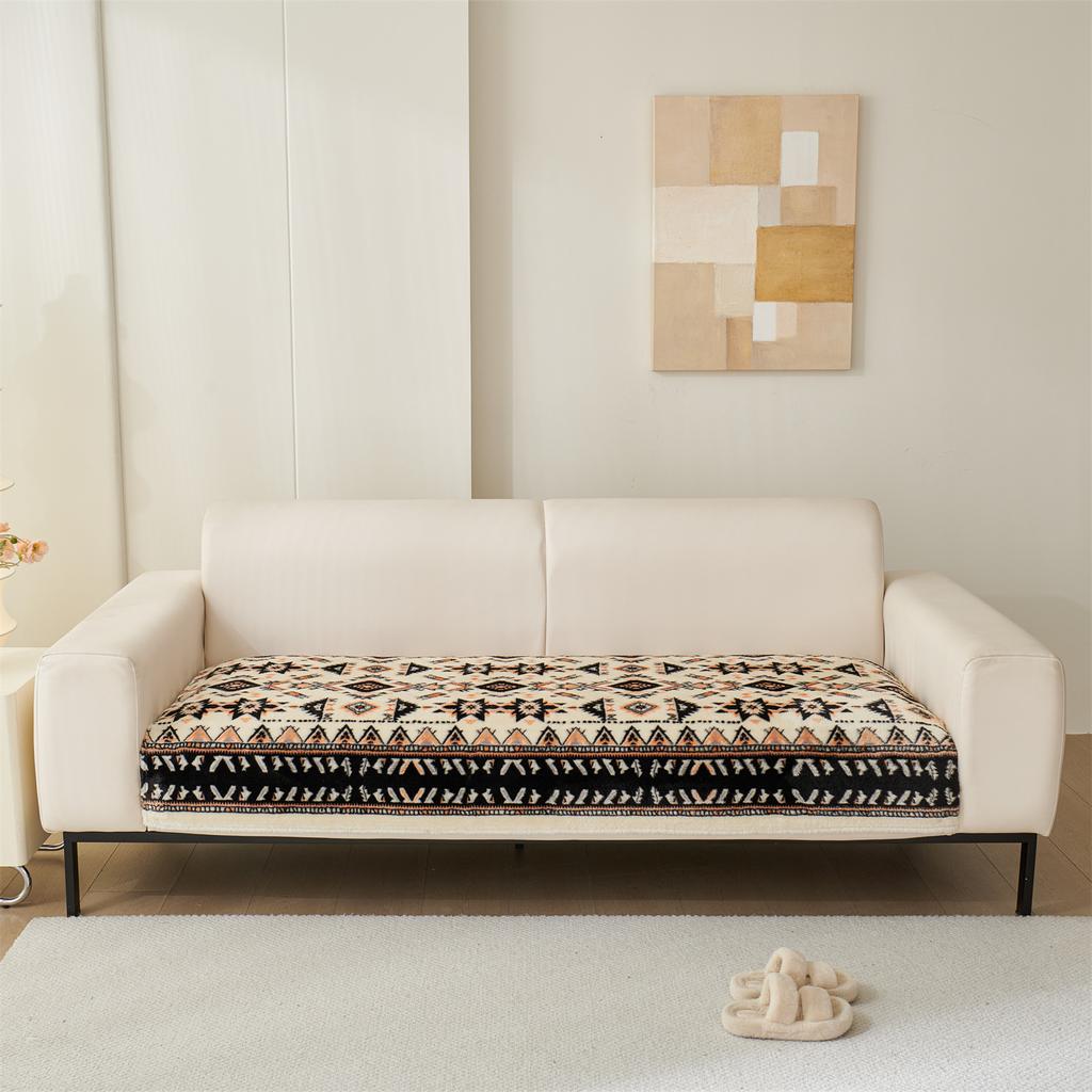1pc Boho Print Flannel Fleece Autumn/Winter Thicken Plush Sofa Cover for Living Room Couch Cushion Slipcover Furniture Decor