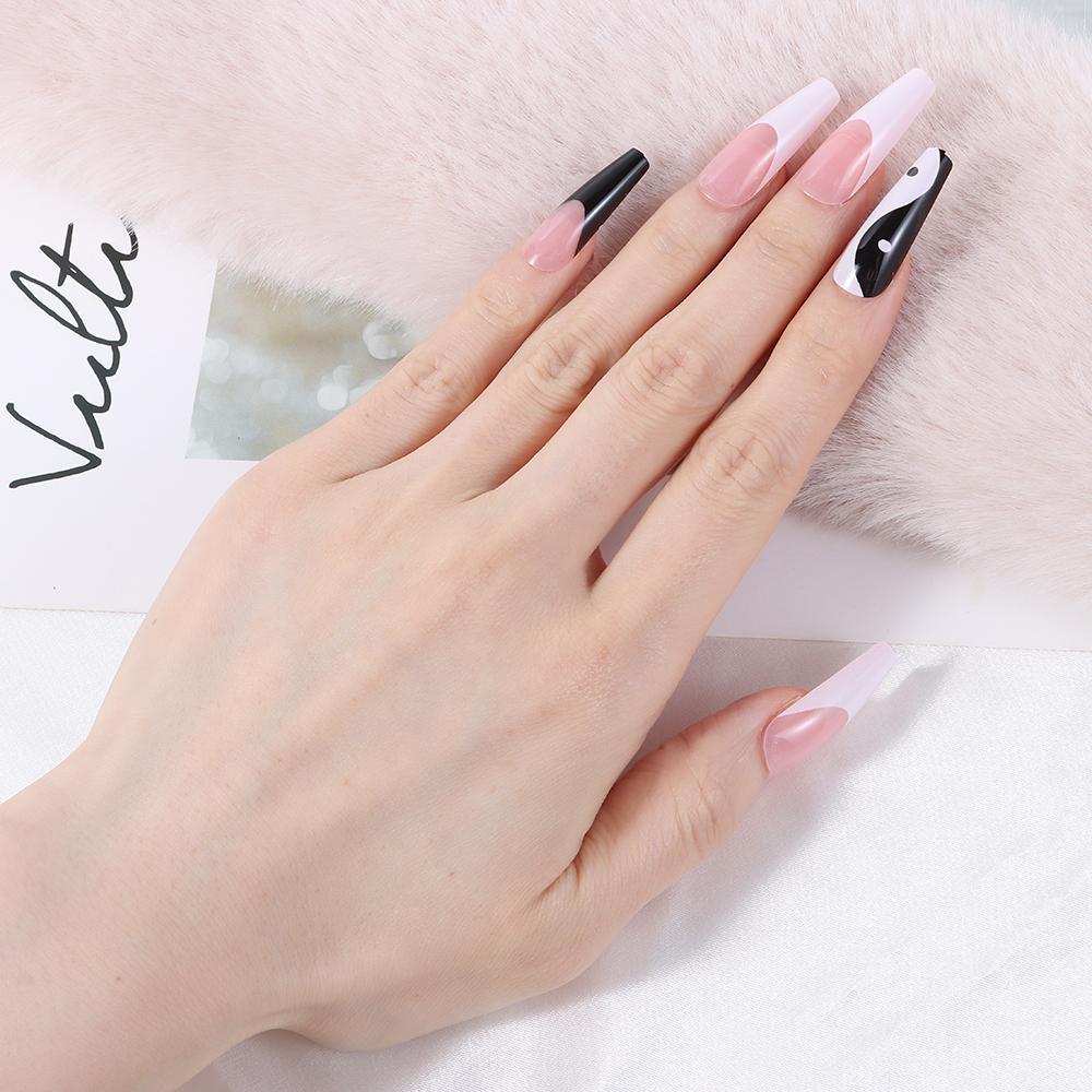 Nepnagels Ballerina Wit en Zwart Gemengde Kleuren Lange Kistvormige Valse Nagelpunten met Taichi Ontwerp