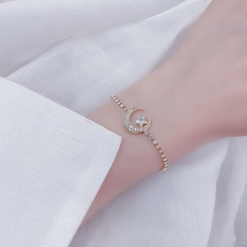 Adjustable Moon and Star Diamond Bracelet - Versatile Gift