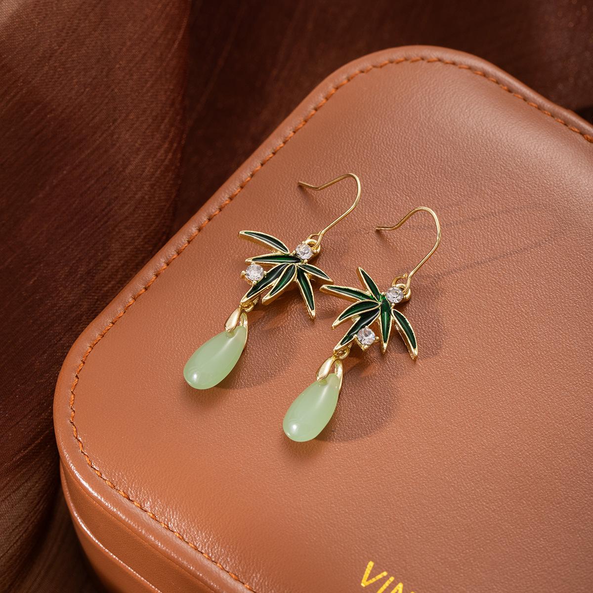 

Винтажные зеленые бамбуковые серьги длинные висячие элегантные минималистичные свежие серьги-подвески для женщин зелёный