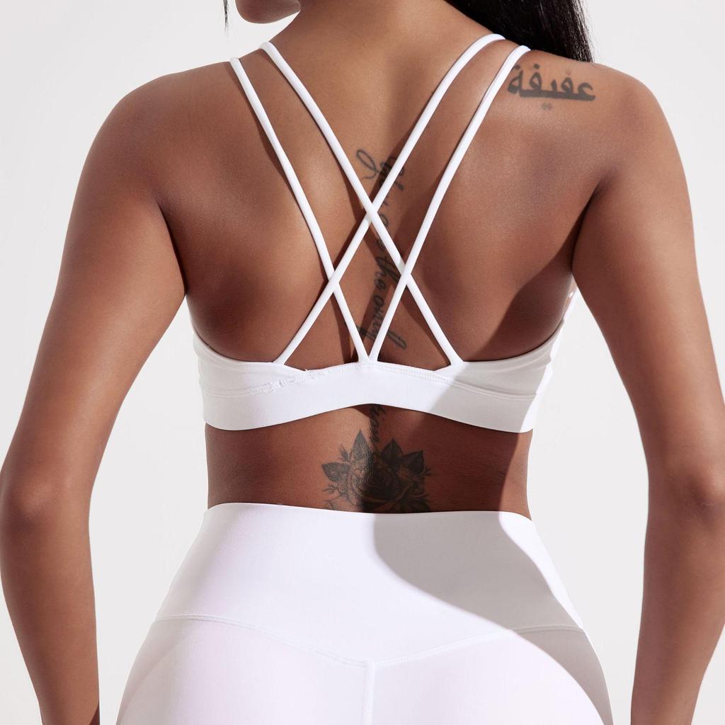 Nude Feel Shockproof Sports Bra and Quick-Dry Yoga Vest for Women