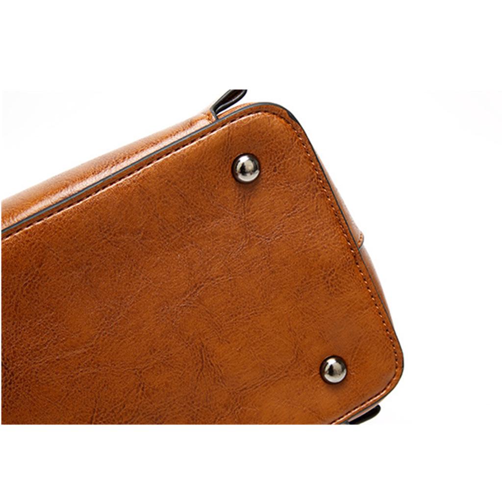 purse with front pocket