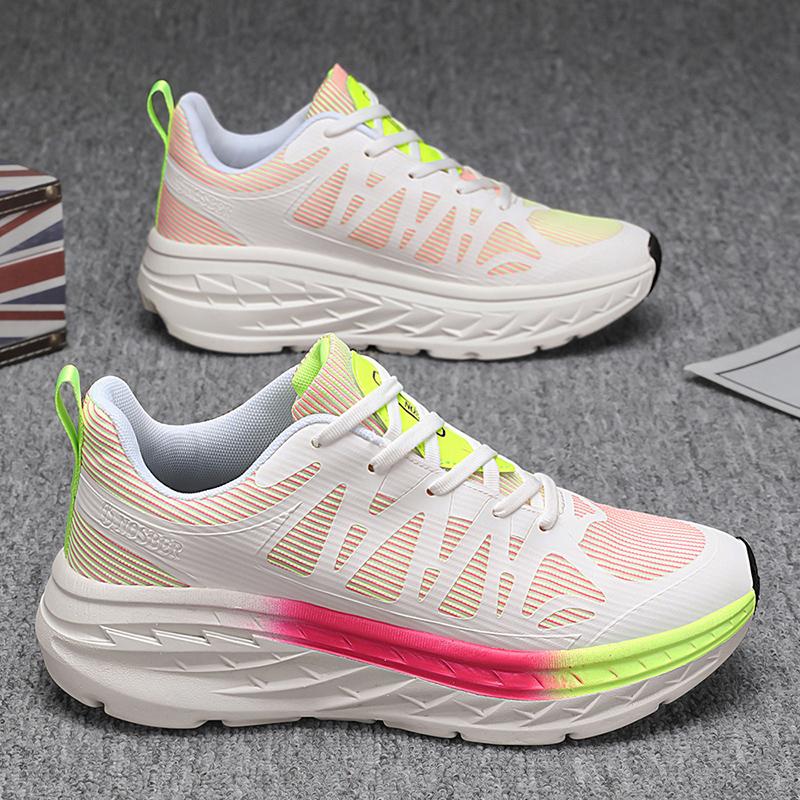 Running Shoes Men Luxury Design Flat Soft Outdoor Sports Mesh Breathable Walking Shoes Couple Sneakers for Men Women