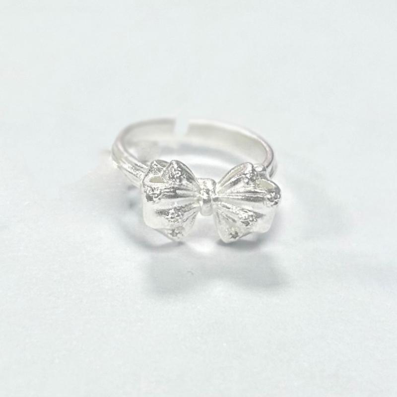 

Original design stereoscopic inlaid blue diamonds bowknot rings for women romantic and fresh style ring engagement jewelry gift resizable белый