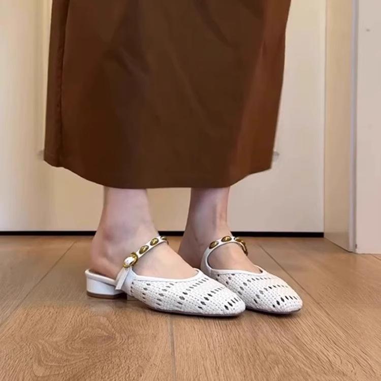 Sheepskin version~ retro square head hollow bag head sandals women's versatile shallow mouth breathable casual shoes single shoes