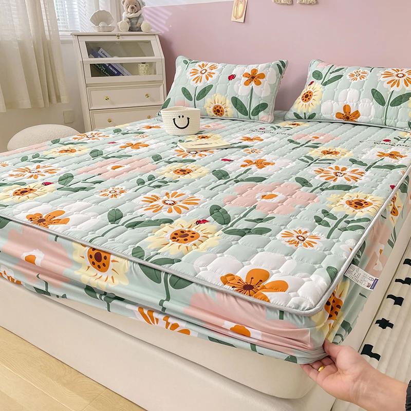 New Thicken Quilted Mattress Cover King Bed Fitted Bed Sheet Anti-Bacteria Mattress Topper Air-Permeable Bed Pad (No Pillowcase)