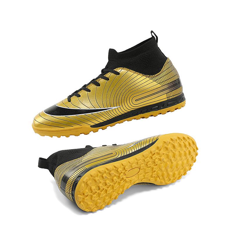 A Pair of New High-top Football Shoes with Long Nails, Tf Broken Nails, Artificial Turf AG Nails, and Youth and Student Training Shoes Has Been Shipp