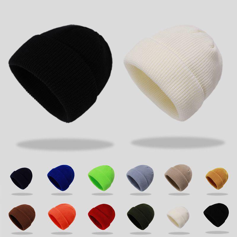 Stylish Unisex Cuff Beanie For Winter Outdoor Activities In Solid Color