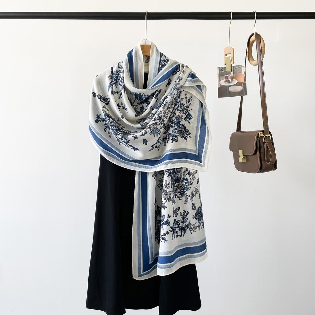 Autumn New High End Touching Word Pattern Silk Scarf for Women Lake Color Geometric Printing Imitation Silk Satin Shawl