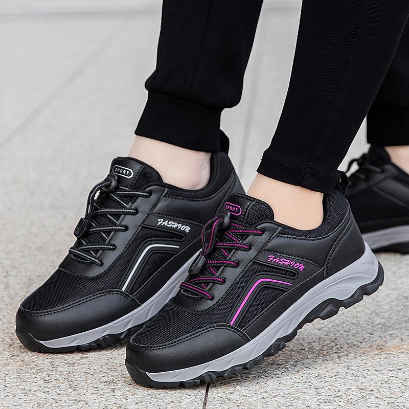 Four seasons breathable elderly comfortable mother shoes flying woven mesh sports casual running shoes soft sole middle-aged and elderly walking shoes