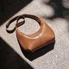 Mrs. Qiao 2025 Autumn Winter New Tote Bag Fashion Underarm Bag Retro Large Capacity Shoulder Bag Commuter Crossbody Bag