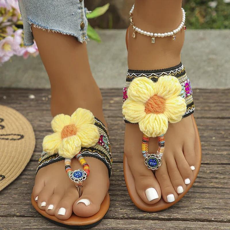 Fashion 2025 Bohemia Flower Flats Slippers Women Beach Vacation Clip Toe Sandals Woman Fashion Embroidery Non Slip Flip Flops Female 43