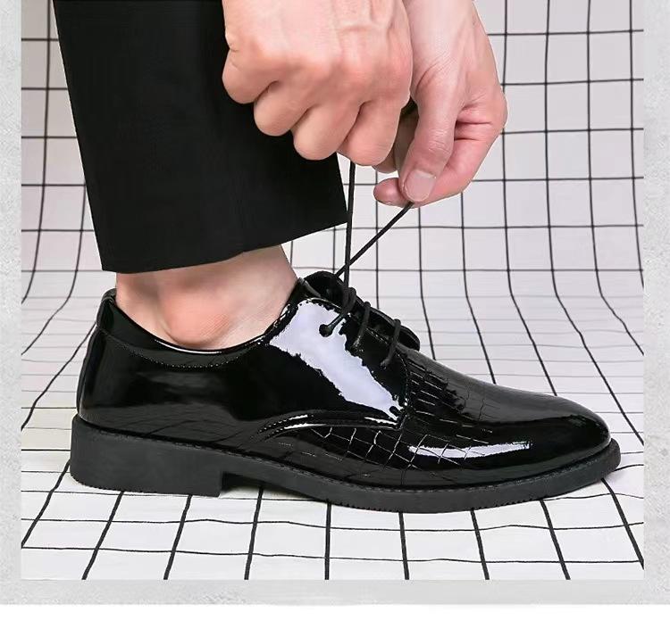 Large size men's leather shoes business dress leather shoes glossy casual men's leather shoes youth versatile leather shoes
