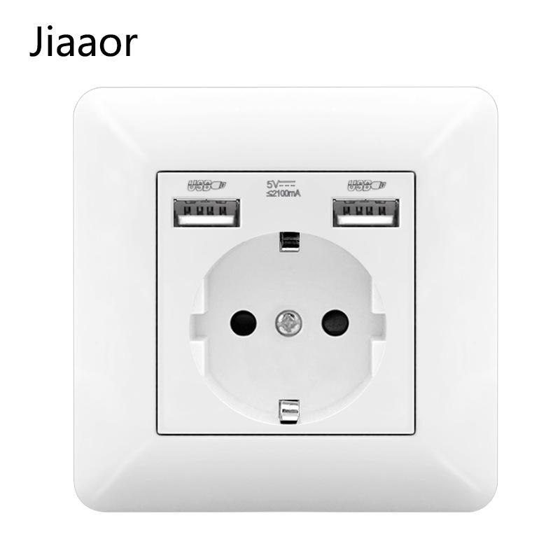 16A White German-Style Double Gang Wall Socket Panel with USB & Type C, European Standard.