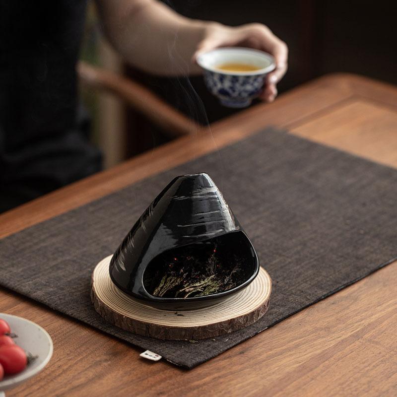 Ceramic Chiminea Incense Burner Handmade Aromatherapy Fireplace Minimalist Home Decor Decoraton for Meditation Yoga Living Room