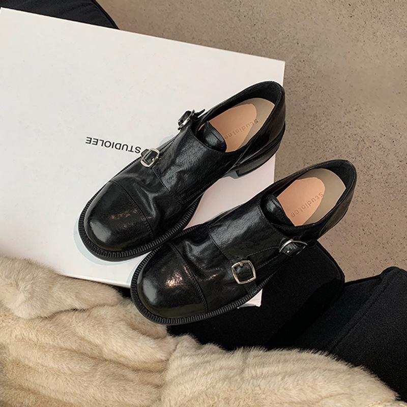 

Современный акцент~ Резная двойная пряжка на толстом каблуке дышащие лоферы женские туфли-одинарки маленькие кожаные туфли 40