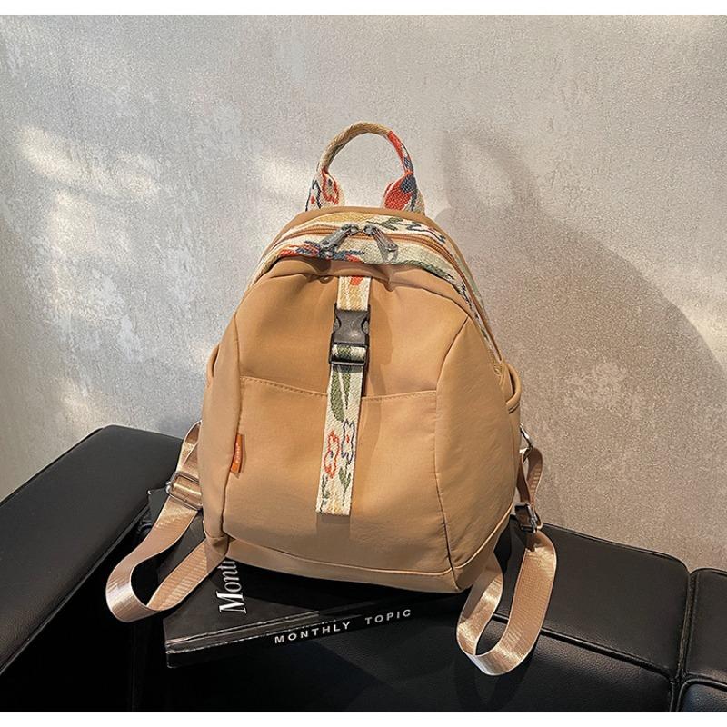 Nylon cloth backpack women's large-capacity leisure niche student schoolbag versatile lightweight travel backpack