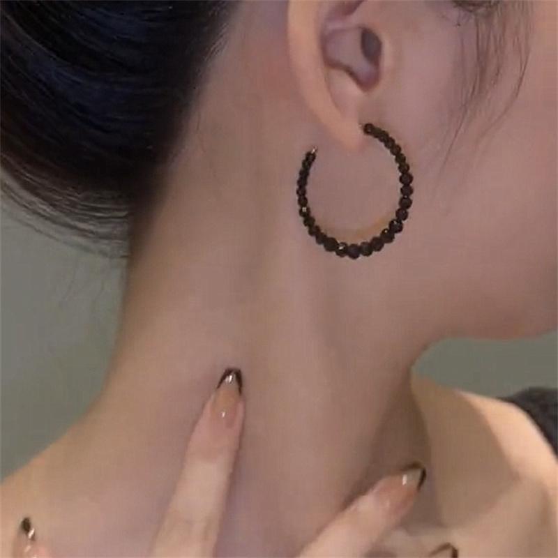 Light luxury C-shape Black Crystal Hoop Earrings Large Circle Geometric Earrings Women Elegant Jewelry Gifts