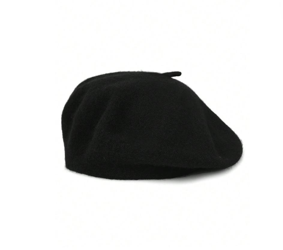 Vintage British Women's Wool Beret: Knitted Artist Hat for Autumn & Winter Warmth
