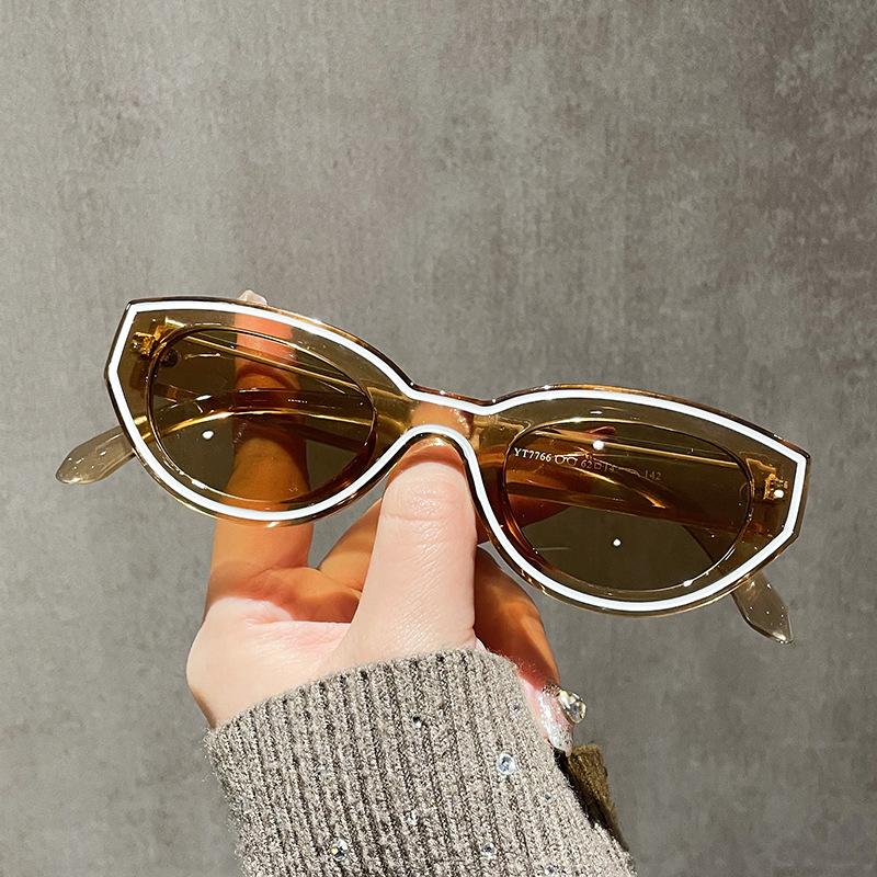 New  Cat Eye Sunglasses Women For Men  Vintage Sun Glasses Luxury Brand Designer Punk Pink Stripe Hip Hop Popular Shades