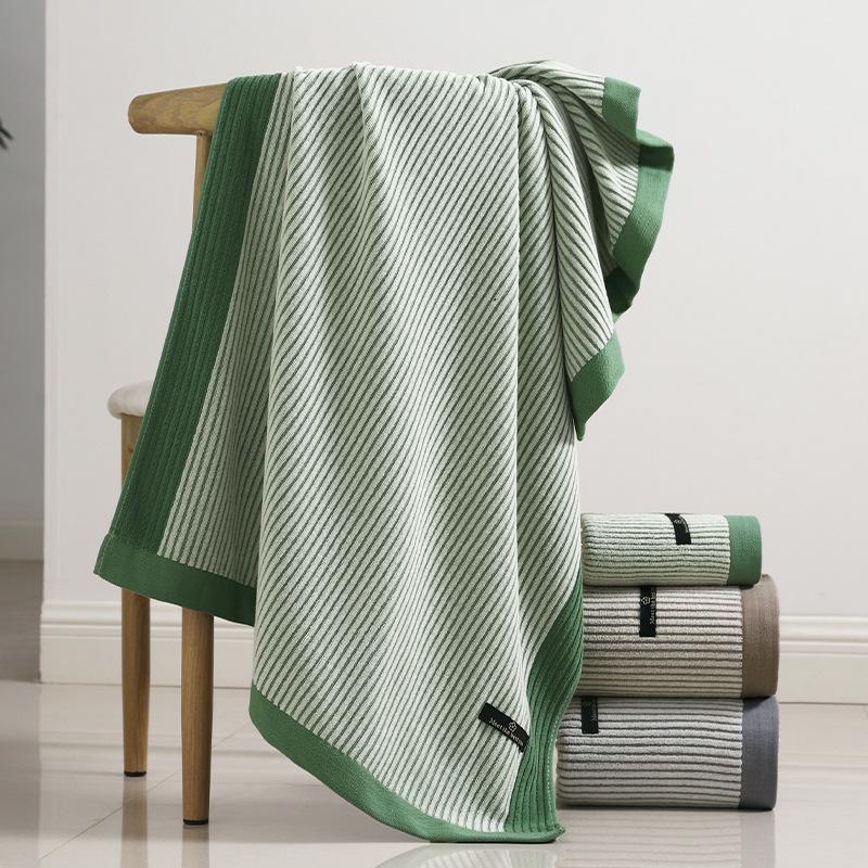 Pure Cotton Class A Soft Absorbent Embroidered Bath Towel - Luxurious, Thickened for Adults