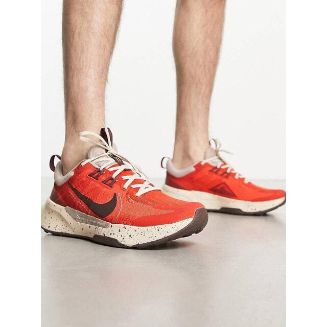

Красные кроссовки Nike Running Juniper Trail 2