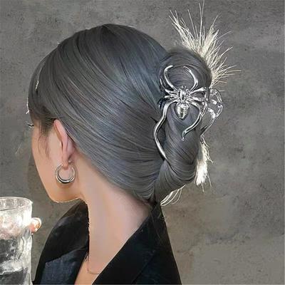 3D Spinnen Haarspange Starker Halt Mehrzweck Haarklammer Für Frauen Alltagsaktivität und Halloween Party Punk Kopfschmuck