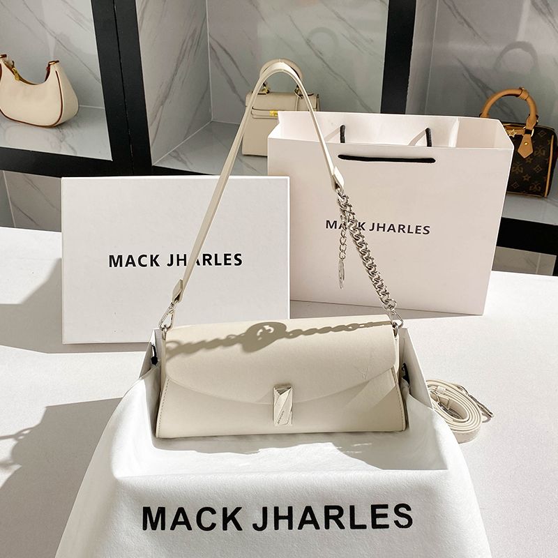 

Mack Jharles Light Luxury Minority Chain Baguette Bag 2025 Summer New Arrival Fancy Middle Ancient Underarm Bag White