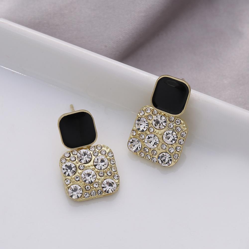 S925 Sterling Silver Geometric Square Stud Earrings with Full Diamond Korean Style - Trendy and Elegant Design for Women.