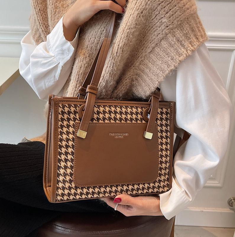 Large Capacity Bag Women'S Bag Fashion Shoulder Bag Versatile Texture Plaid Portable Foreign Style Tote Bag