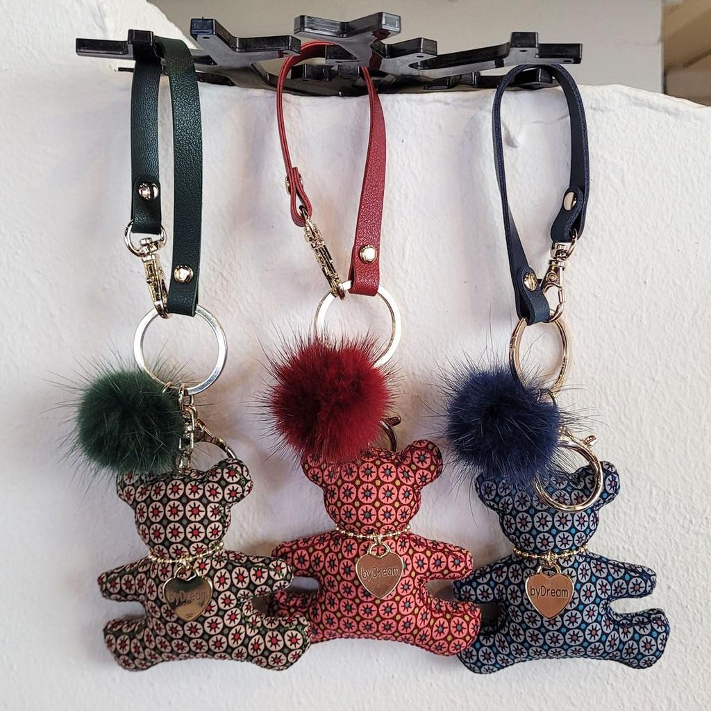 [byDream] Bären Schlüsselanhänger, Bären Taschenanhänger, Plüsch Bären Schlüsselanhänger mit Stoff und Echtem Lederband, Echtes Nerzfell mit Bommel, Stilvoll und Niedlich