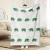 A Comfortable Green Bear Pattern Flannel Blanket, Soft High-Definition Digital Print, All-Season, Family and Friends Gift