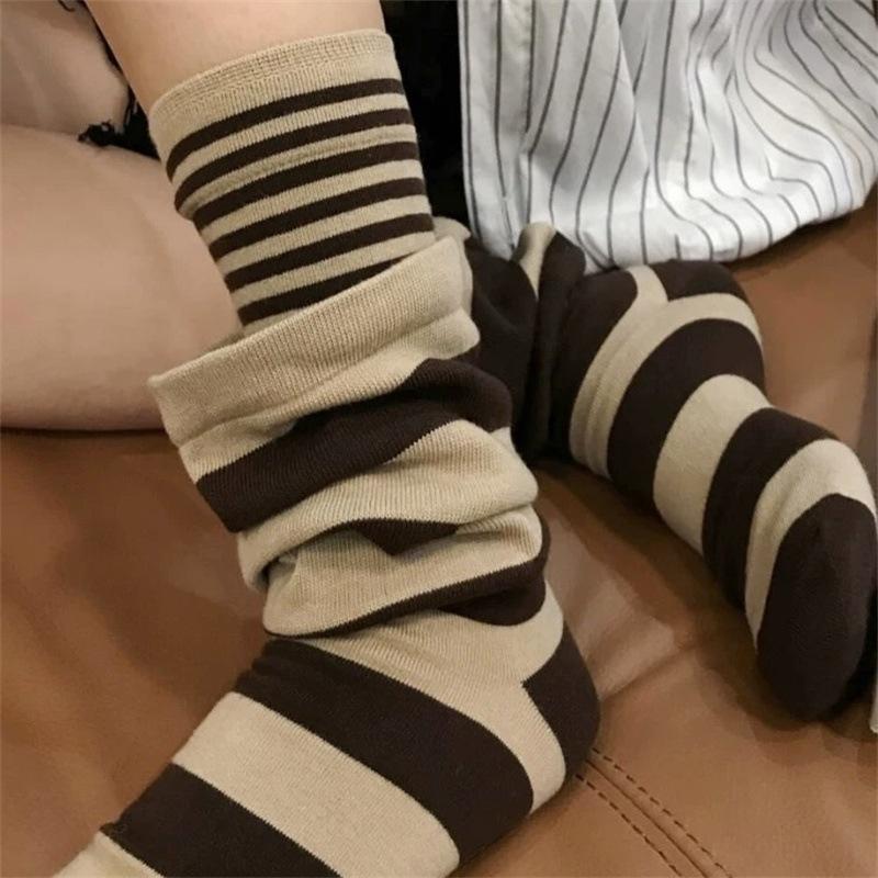 The More I Like It~ Fake Two-Piece Design Socks, Ankola Red Stripes Stacked On The Bell Mouth Stacking Socks